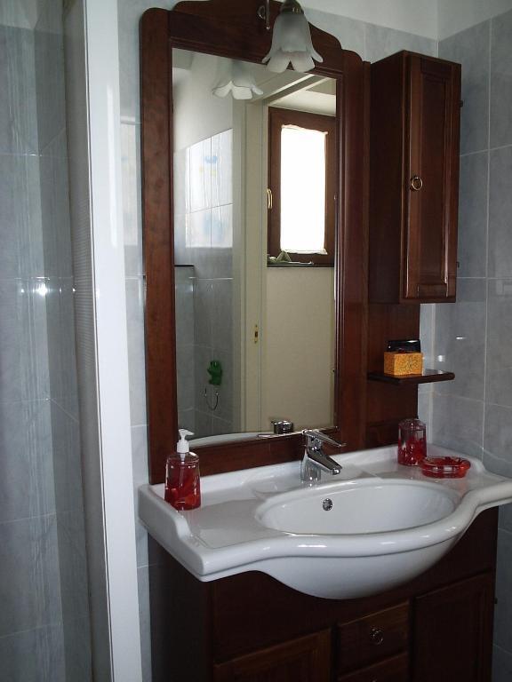 Elicrim Hotel Santo Stefano di Magra Værelse billede
